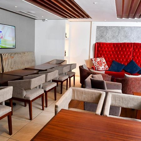 Hillpark Hotel Найроби Екстериор снимка