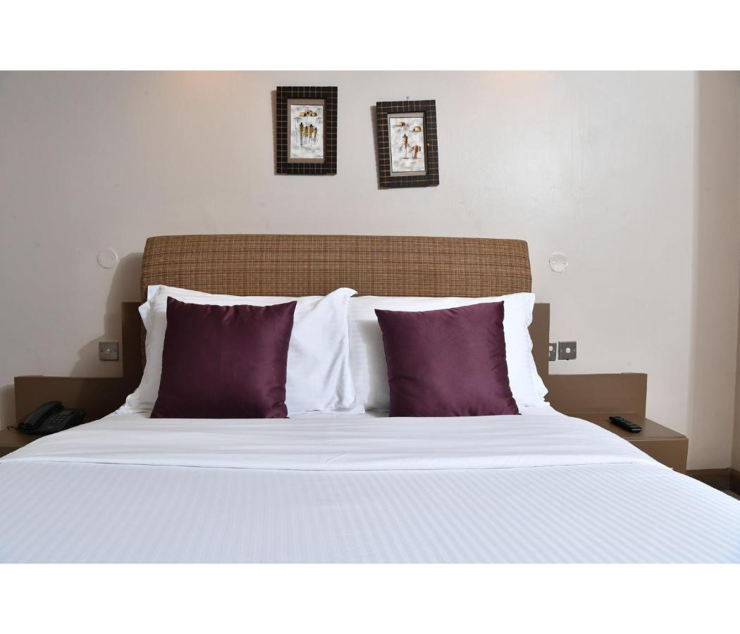 Hillpark Hotel Найроби Екстериор снимка